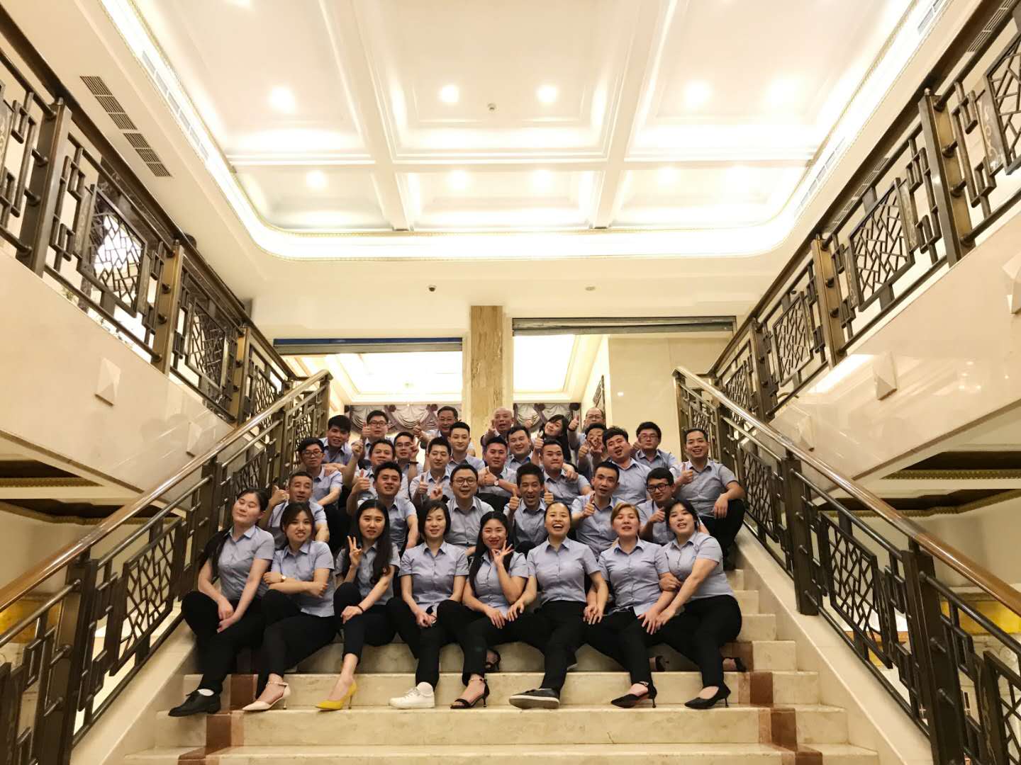 放飞梦想,成就未来!